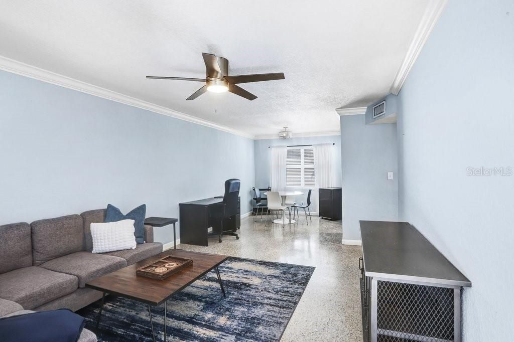 Image 4 of property listing at 212 S CHURCH AVENUE 110, Tampa, FL 33609