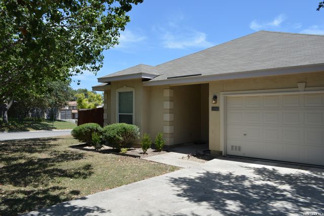 11842 GARDEN GATE, San Antonio, TX 78213