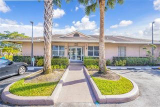680 Cypress Club Way I10, Deerfield Beach, FL 33064