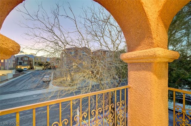 6622 Colorado Spruce Street, Las Vegas, NV 89149