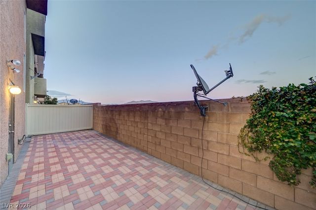 6622 Colorado Spruce Street, Las Vegas, NV 89149