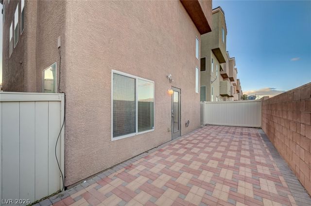 6622 Colorado Spruce Street, Las Vegas, NV 89149