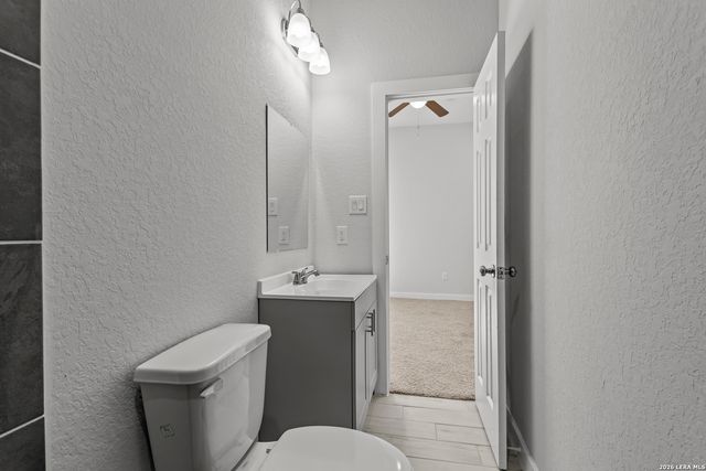 117 MAGENDIE ST, San Antonio, TX 78210