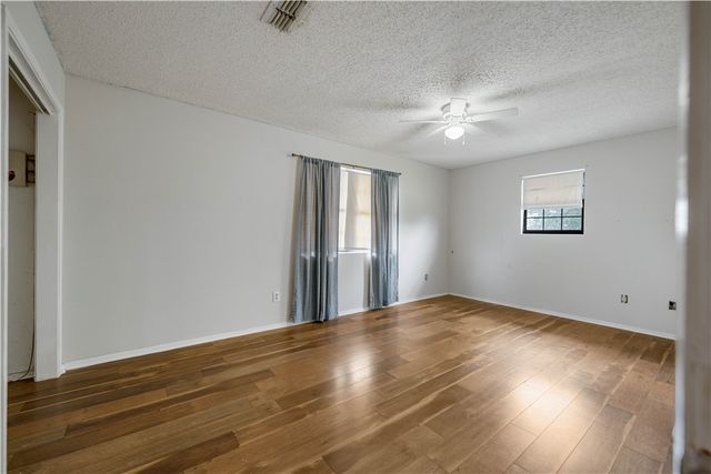 1297 County Road 336, Alice, TX 78332