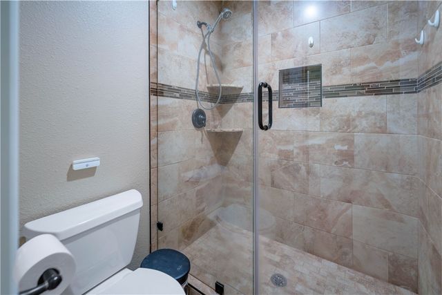 1297 County Road 336, Alice, TX 78332