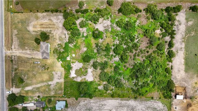 1297 County Road 336, Alice, TX 78332