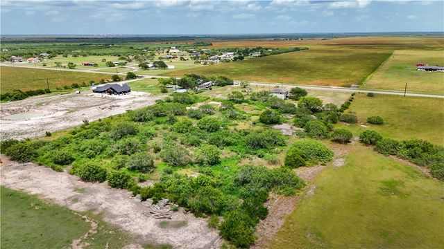 1297 County Road 336, Alice, TX 78332