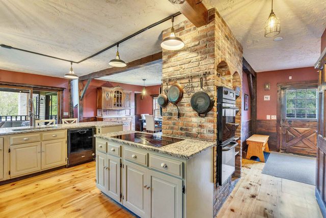 11 Porter Hill Road, New Ipswich, NH 03071