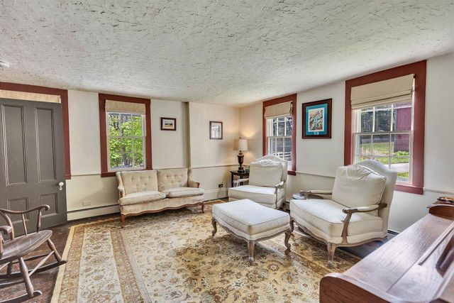 11 Porter Hill Road, New Ipswich, NH 03071