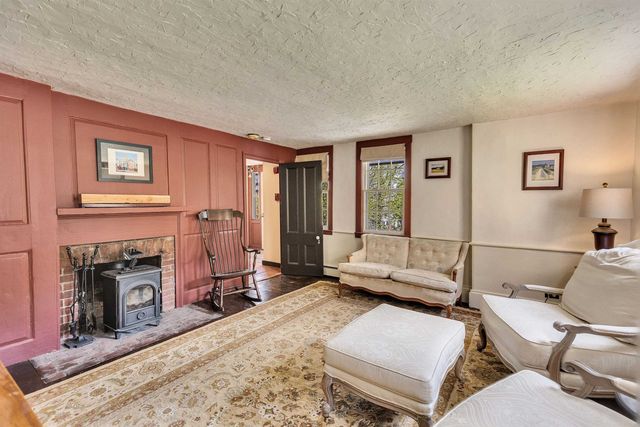 11 Porter Hill Road, New Ipswich, NH 03071