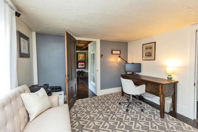 11 Porter Hill Road, New Ipswich, NH 03071