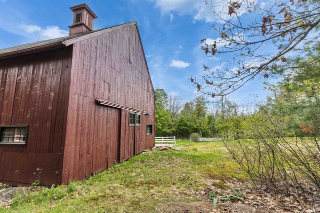 11 Porter Hill Road, New Ipswich, NH 03071