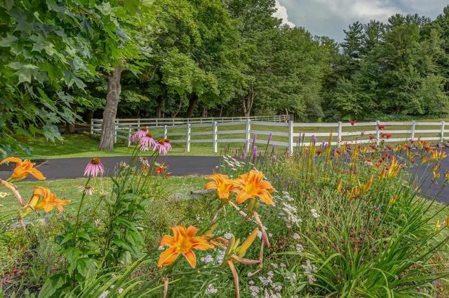 11 Porter Hill Road, New Ipswich, NH 03071