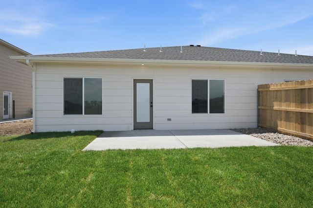 119 N N Mendocino Ct, Goddard, KS 67052