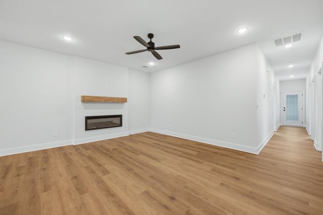 119 N N Mendocino Ct, Goddard, KS 67052