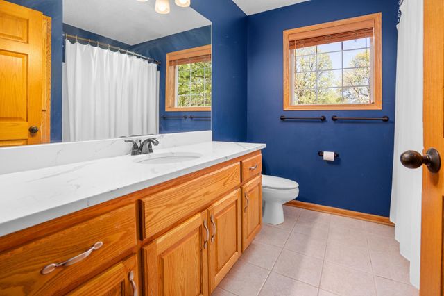 615 Oakwood Drive, Saint Cloud, MN 56304