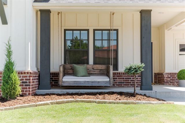3224 Farmers Market Way, Edmond, OK 73034