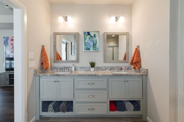 3224 Farmers Market Way, Edmond, OK 73034