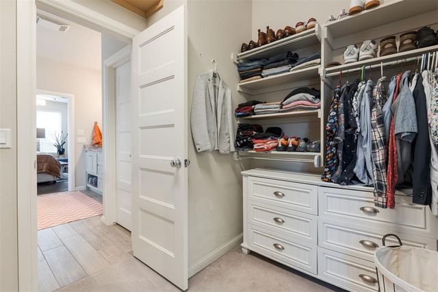 3224 Farmers Market Way, Edmond, OK 73034