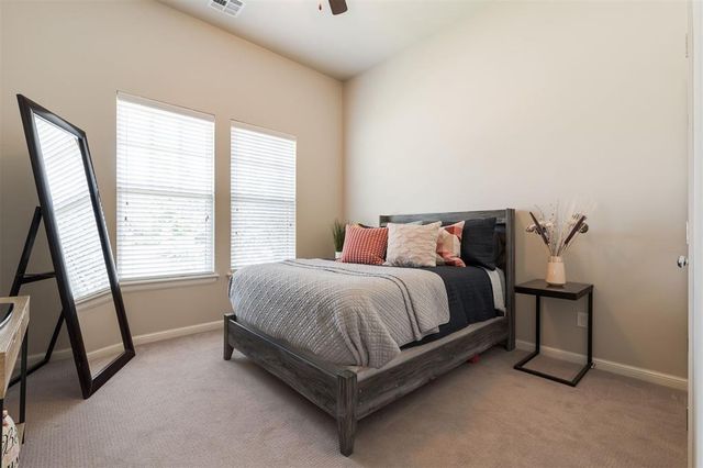 3224 Farmers Market Way, Edmond, OK 73034