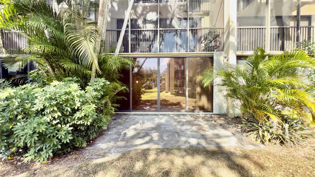 2941 SW 87th Ave 403, Davie, FL 33328