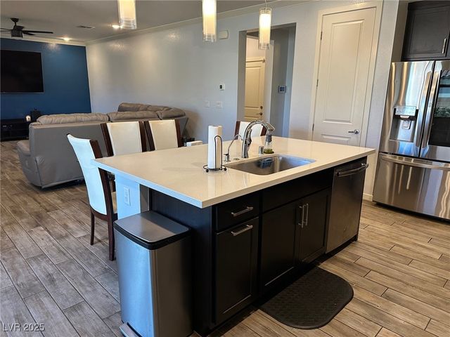 8330 Carabiner Court, Las Vegas, NV 89166