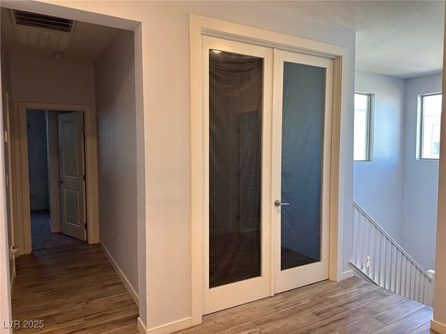 8330 Carabiner Court, Las Vegas, NV 89166