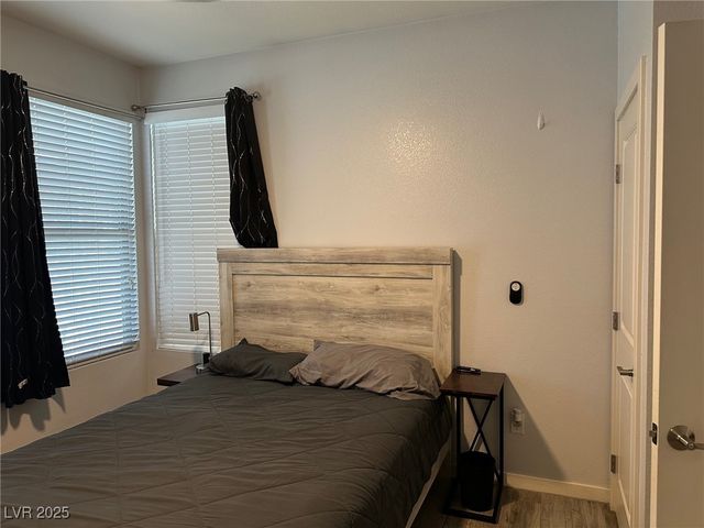 8330 Carabiner Court, Las Vegas, NV 89166