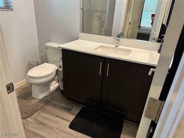 8330 Carabiner Court, Las Vegas, NV 89166