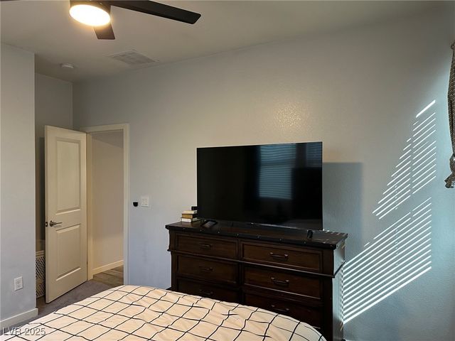 8330 Carabiner Court, Las Vegas, NV 89166