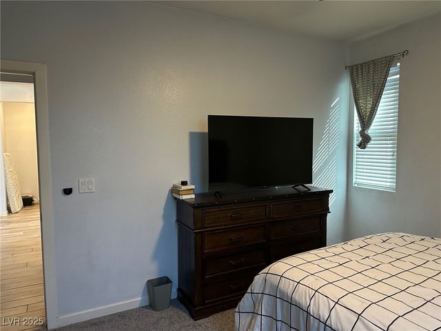 8330 Carabiner Court, Las Vegas, NV 89166