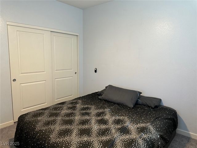 8330 Carabiner Court, Las Vegas, NV 89166