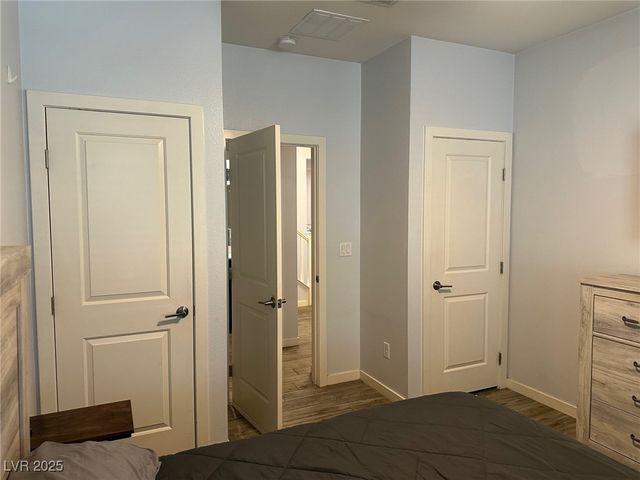 8330 Carabiner Court, Las Vegas, NV 89166