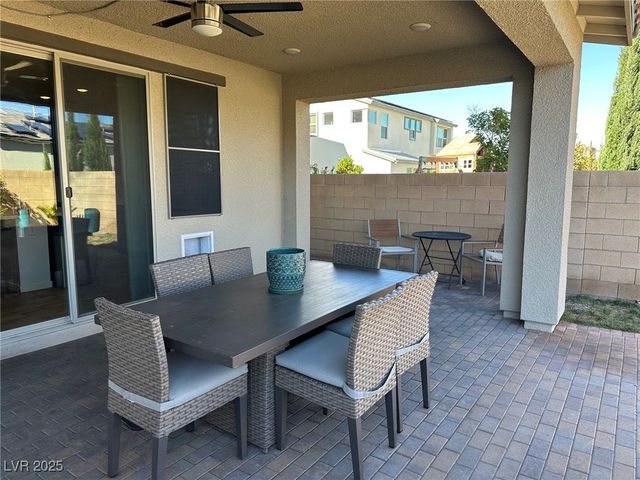 8330 Carabiner Court, Las Vegas, NV 89166