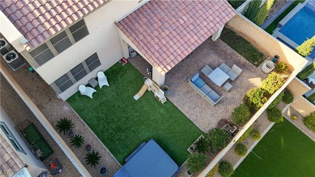 8330 Carabiner Court, Las Vegas, NV 89166