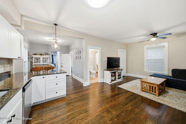 476 E Brandeis Ave, Louisville, KY 40217