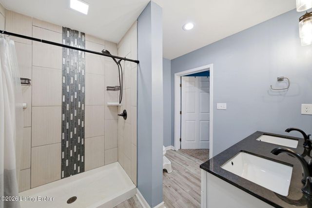 476 E Brandeis Ave, Louisville, KY 40217