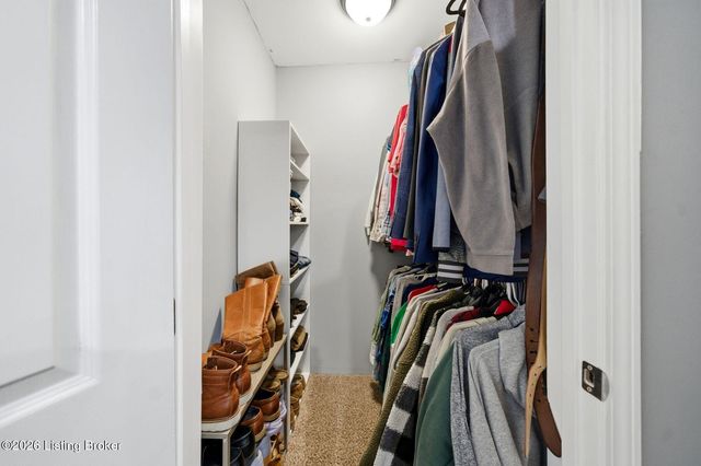 476 E Brandeis Ave, Louisville, KY 40217