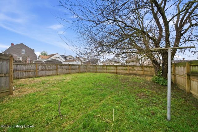 476 E Brandeis Ave, Louisville, KY 40217