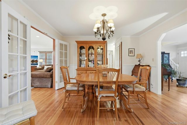 49 Washington Street, Sayville, NY 11782