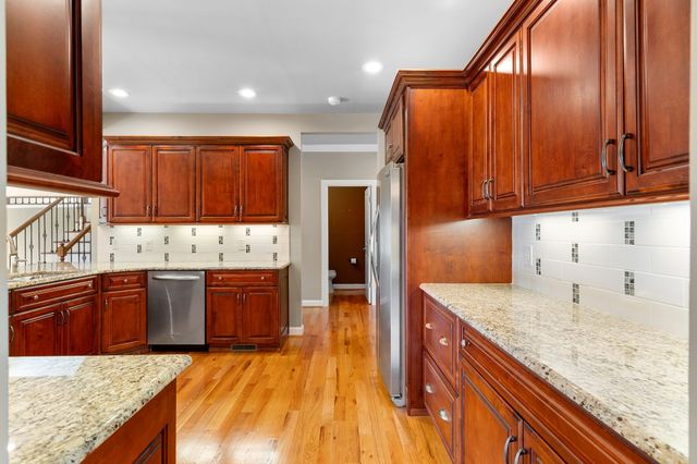 6025 Manor Pl, Brentwood, TN 37027