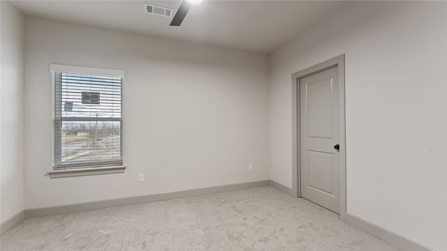 900 Trestle Lane, Centerton, AR 72719