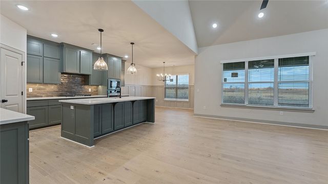 900 Trestle Lane, Centerton, AR 72719