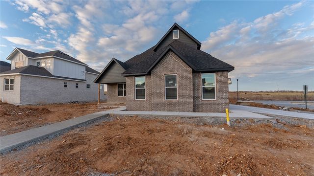 900 Trestle Lane, Centerton, AR 72719