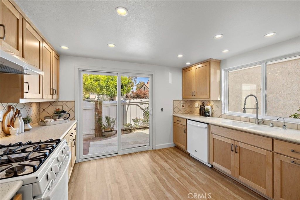33595 Circula Corona 40, Dana Point, CA 92629 — photo 4
