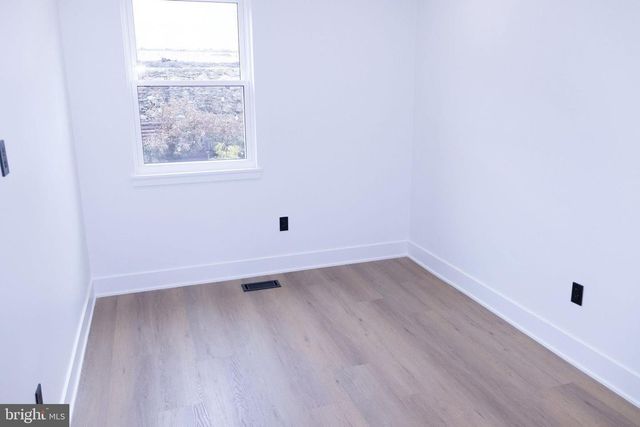 -1969 AMBASSADOR ST, Philadelphia, PA 19115