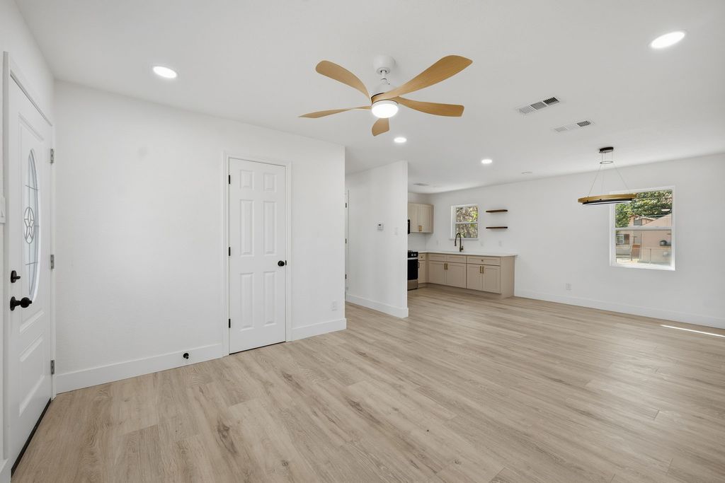 5508 Alter Drive, Fort Worth, TX 76119 — photo 3