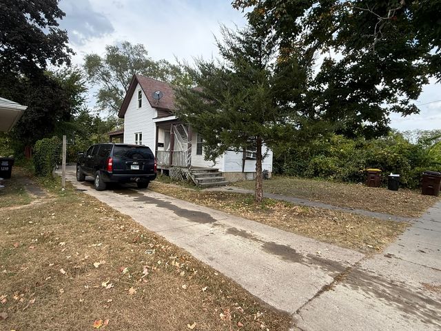 1732 13th Avenue, Rockford, IL 61104