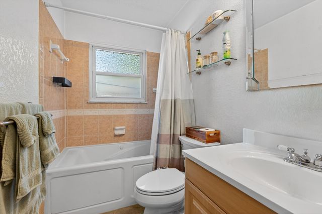 353 Lisette Court, Fort Walton Beach, FL 32547