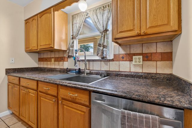 353 Lisette Court, Fort Walton Beach, FL 32547